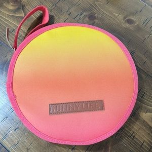 Sunnylife Travel Picnic Set - Plates and Silverware